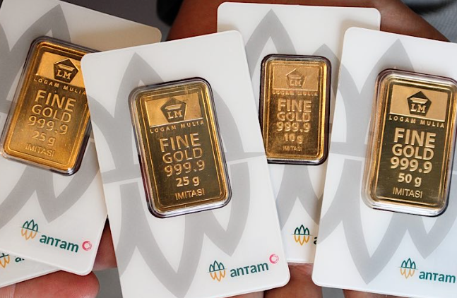 Harga Emas Antam Capai Rekor Tertinggi Dalam Sejarah, Tembus 3 Juta Per Gram