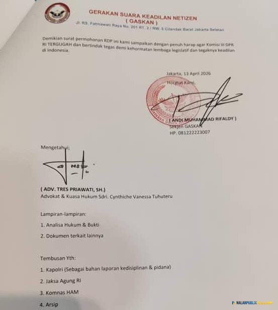 kuasa hukum menunjukkan dokumen kasus vanessa cacat prosedur