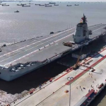 pertarungan raja laut kapal induk nuklir China Type 004