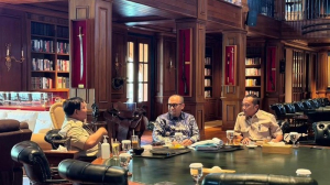 Prabowo PPATK Hambalang saat membahas pengawasan transaksi keuangan negara dan transparansi anggaran pemerintah.